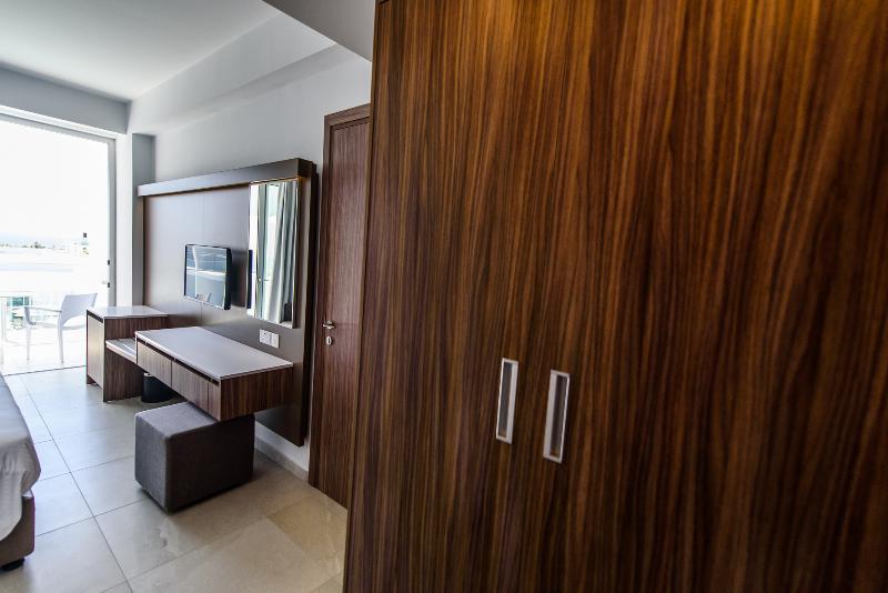 Eleana Hotel Ayia Napa Ngoại thất bức ảnh